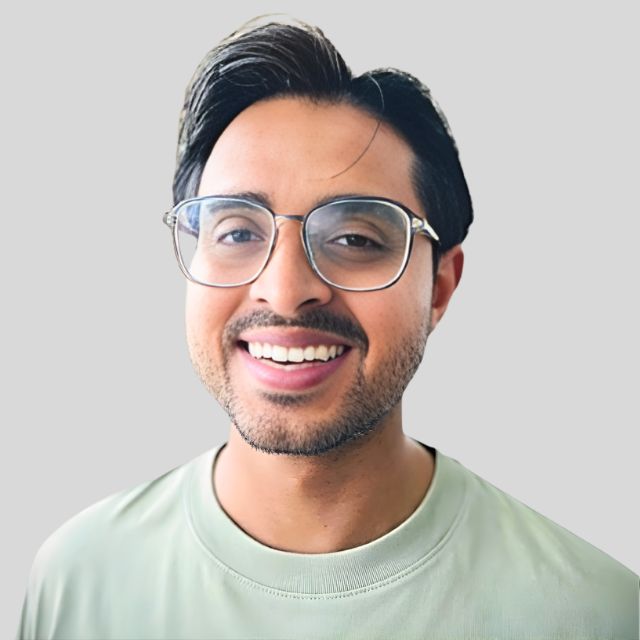 Aaqib Kufran speaking at Cloud & IT Infrastructure Summit Singapore 2026