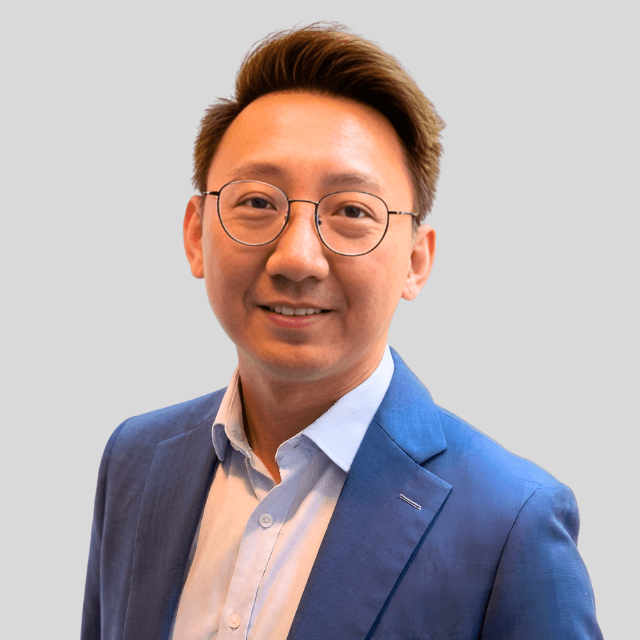 Adrian Wee speaking at Workplace Summit Singapore