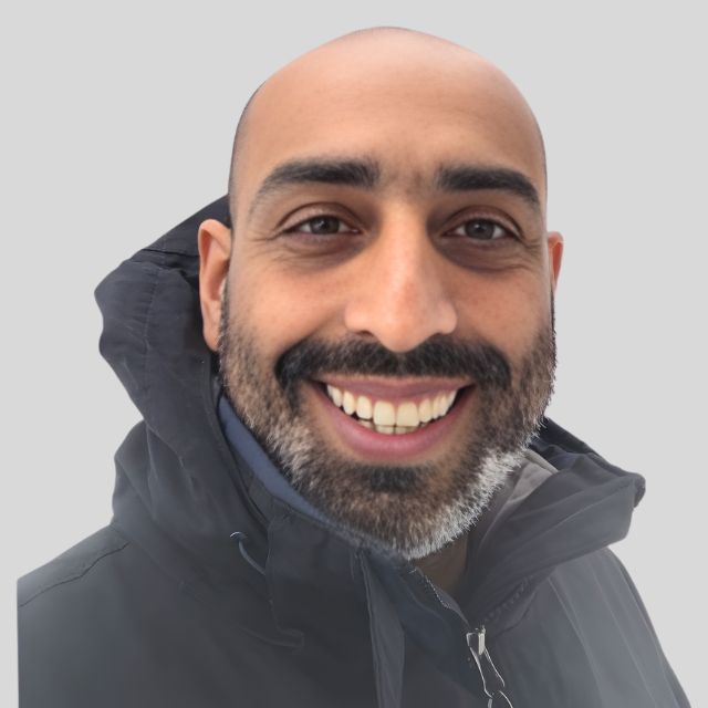 Amyn Nathwani speaking at Data & AI Summit NSW