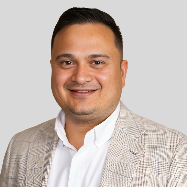 Patrick Vardhan speaking at Contact Centre Summit VIC