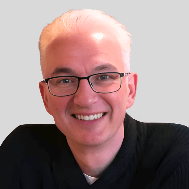 Dr Boris Kelly-Gerreyn speaking at Data & AI Summit VIC