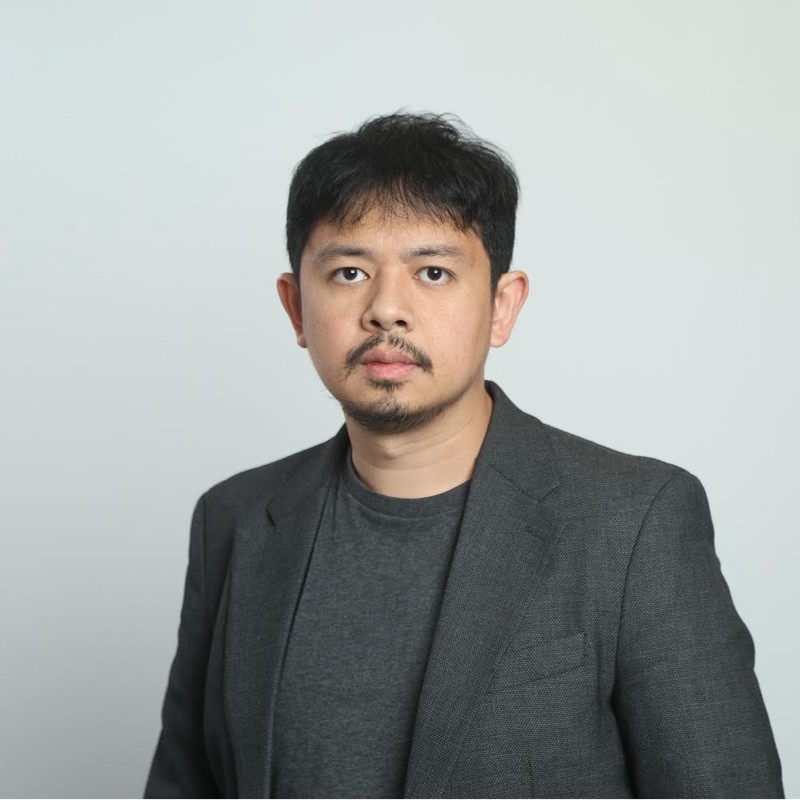 Jose Dalino Jr speaking at DevOps Summit Singapore