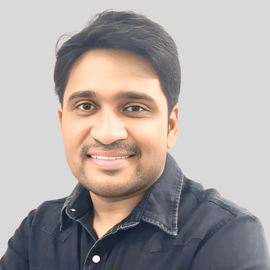 Shamsheer Mohammad speaking at DevOps Summit Singapore